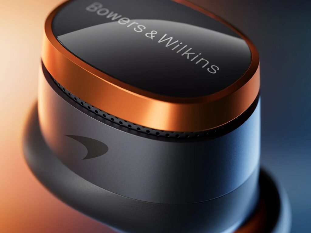 Bowers & Wilkins Pi8 McLaren Edition Review: A Supercar for Your Ears? 81 Bowers & Wilkins - PI8 McLaren True Wireless Noise Cancelling In-Ear Earbuds